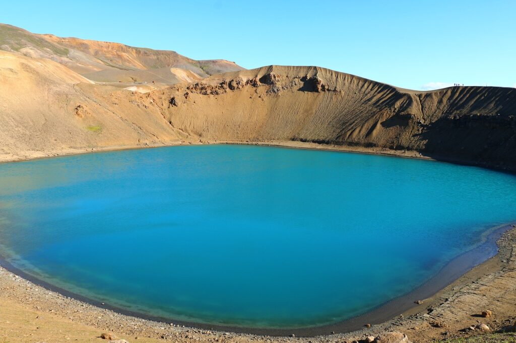 What is Iceland known for | volcano