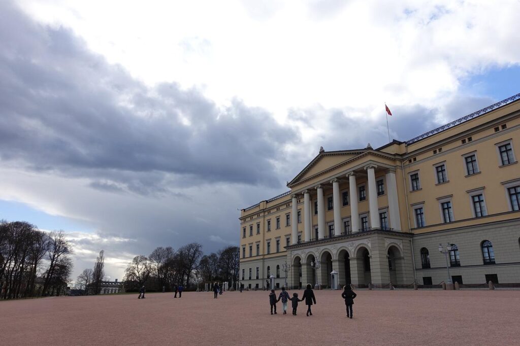 Oslo City Break | Royal Palace