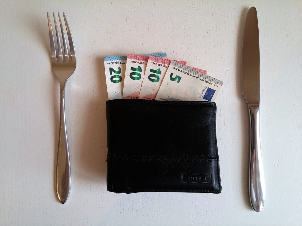 Is Tipping in Oslo necessary